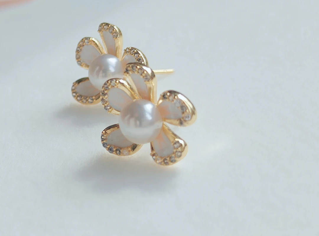 灿阳系列淡水珍珠耳饰