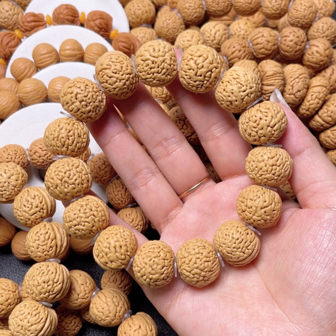 桃核手串瓜****瓜野生满天星