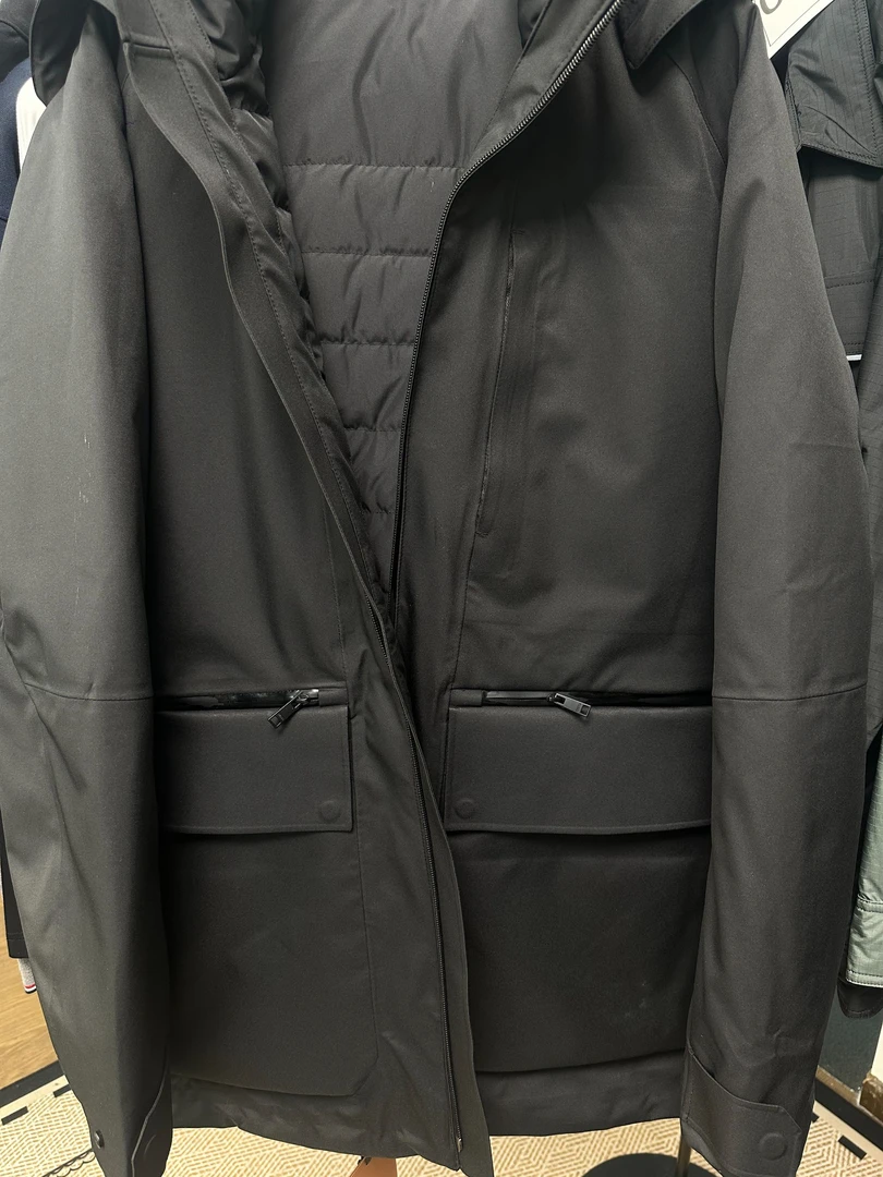 【皮皮奢品】男士羽绒服-88095