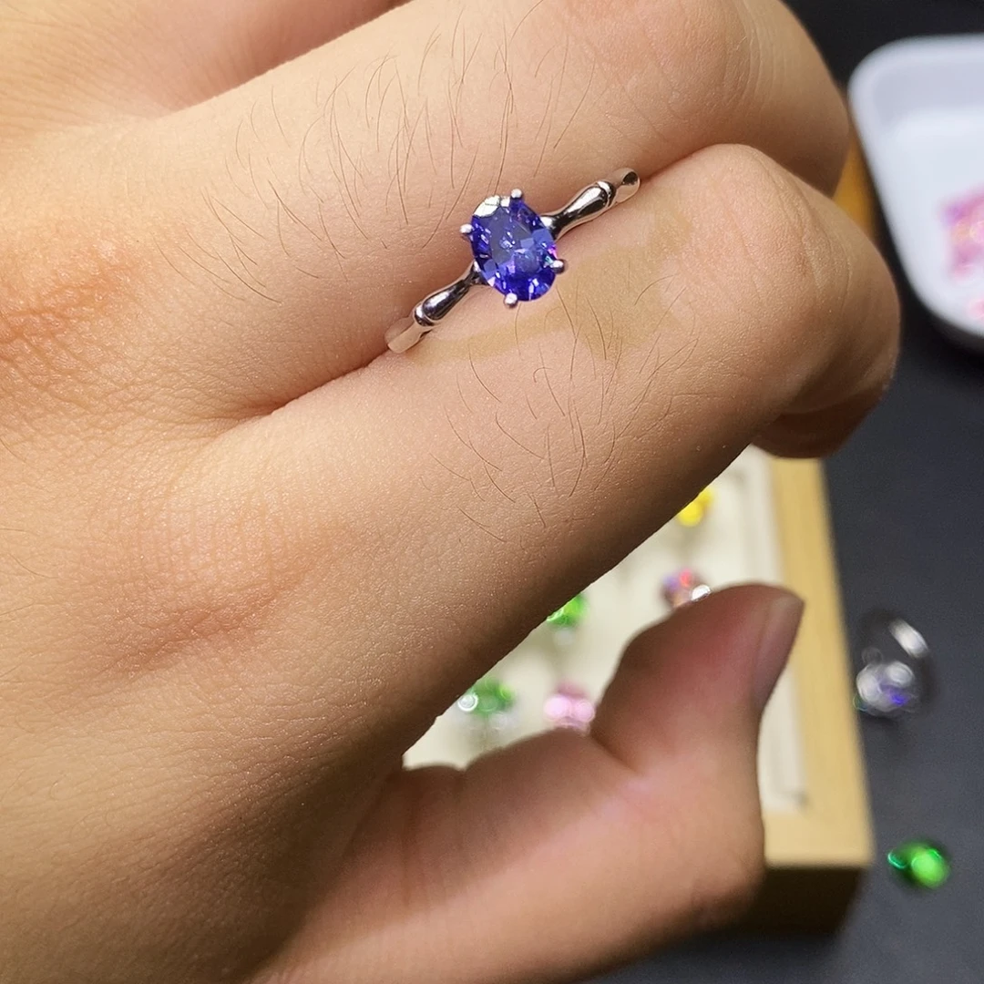 蓝宝石戒指银S925镶嵌
