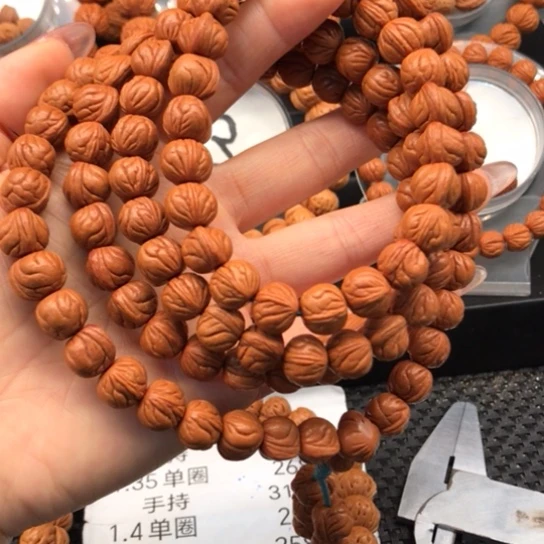 桃核吊坠小龙纹1.1