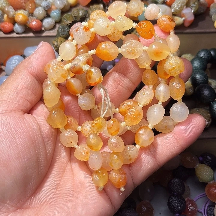 阿拉善彩玛瑙毛衣链