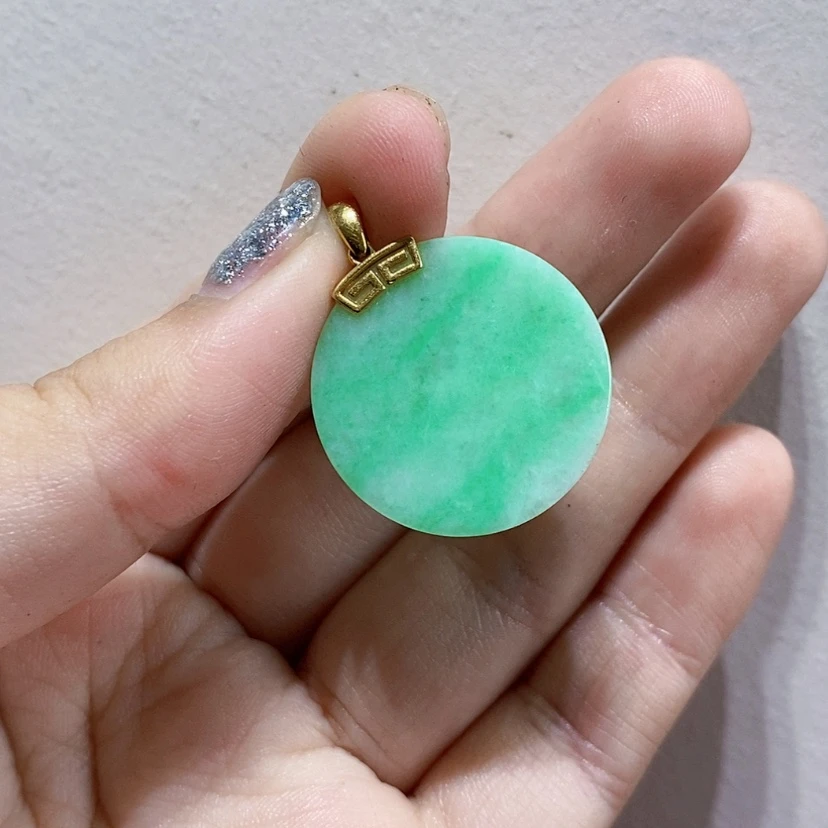 【闪购商品】翡翠18K金镶嵌颈饰吊坠