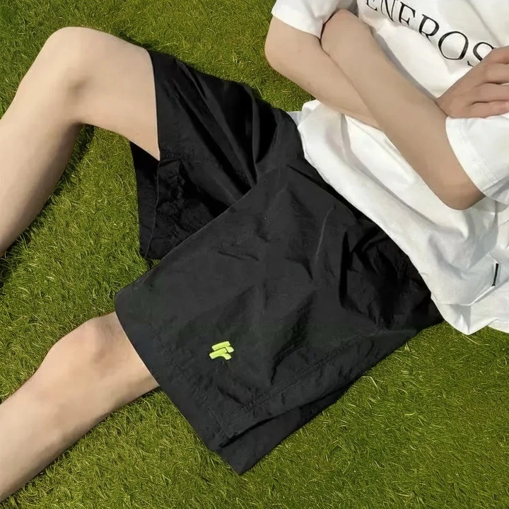 多巴胺复古凉感刺绣短裤男款夏季薄款冰丝速干潮牌学生户外跑步