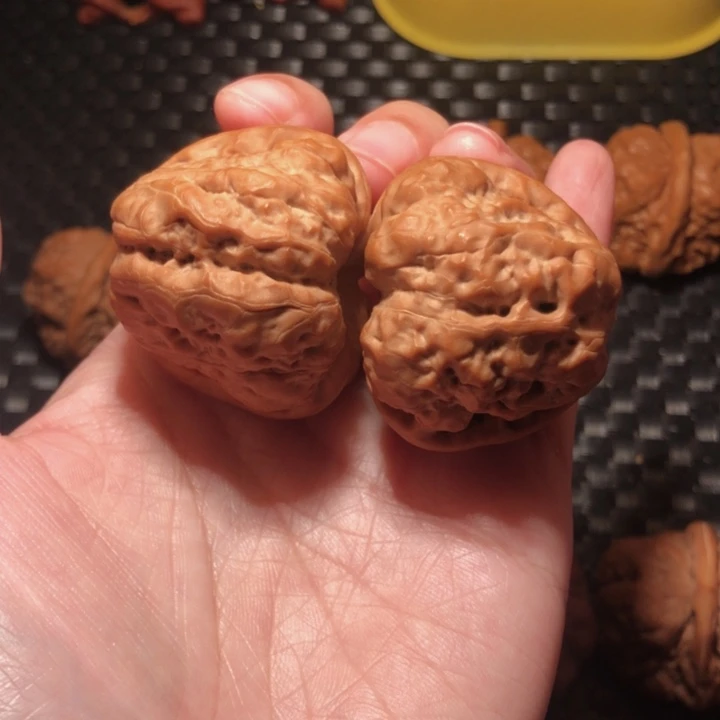 南***妥文玩核桃把件蛤蟆