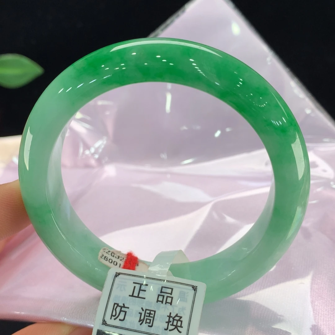 翡翠未镶嵌手镯0145