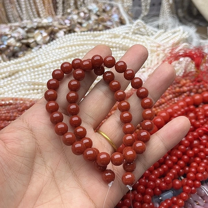 玛瑙/玉髓未镶嵌珠宝半成品一条8mm左右保山南红