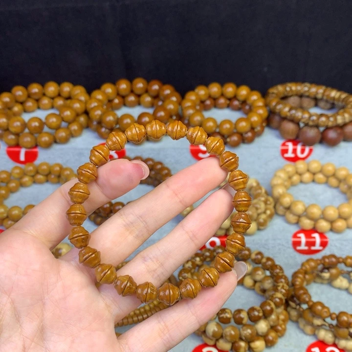 久***弟紫金鼠手串金饭碗