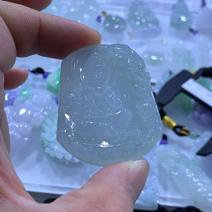 颈饰未镶嵌翡翠天然翡翠A货吊坠