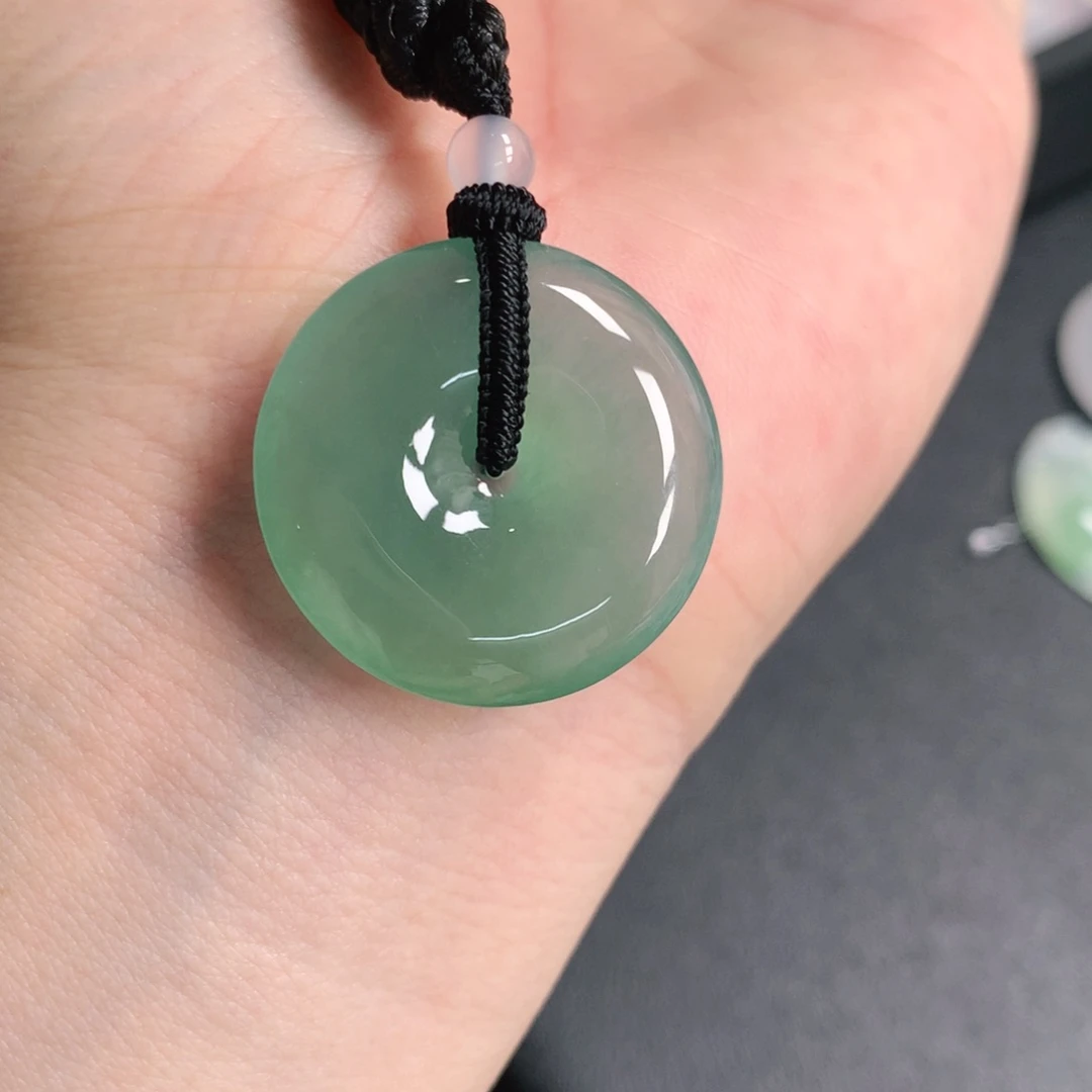 颈饰未镶嵌翡翠天然翡翠