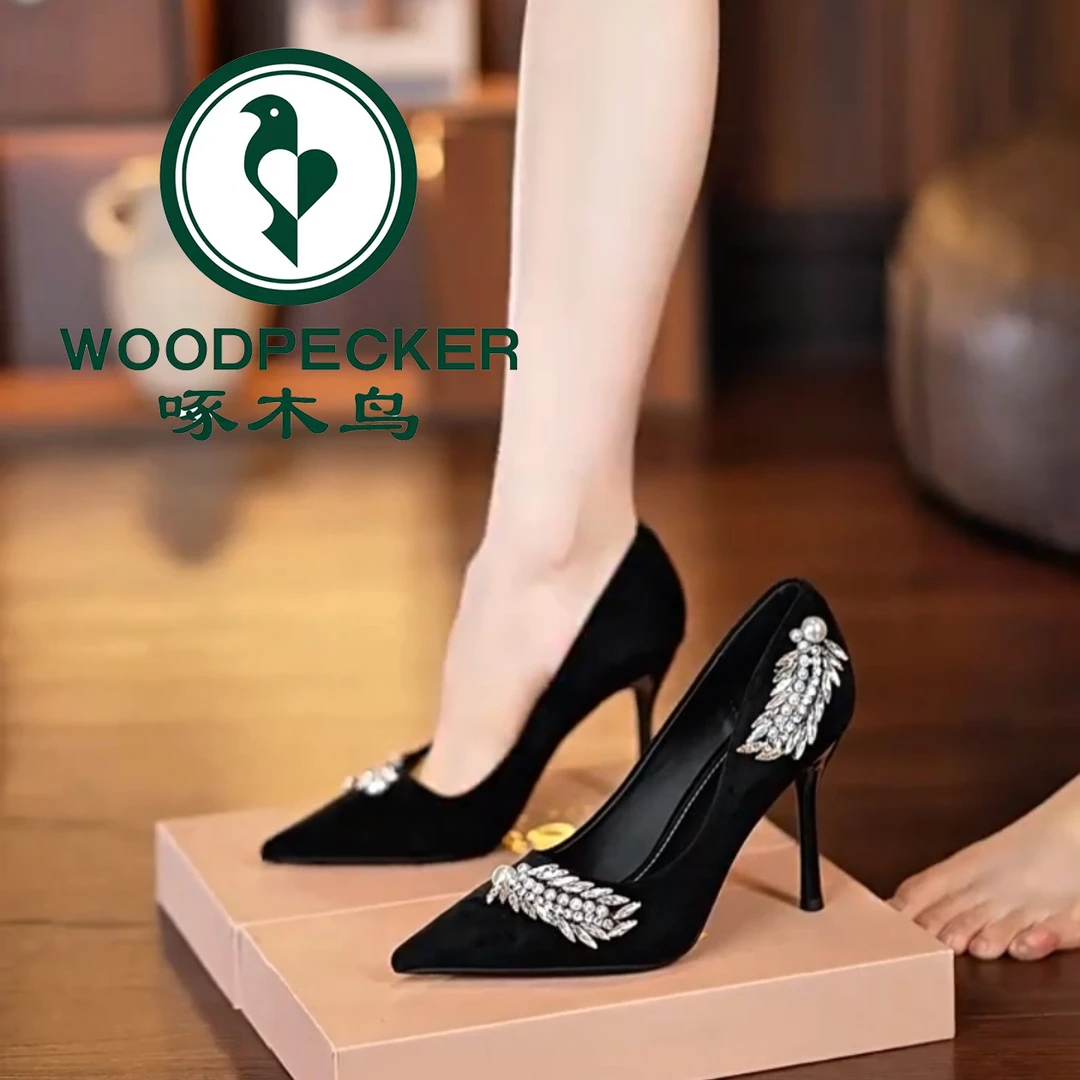 啄木鸟时尚优雅带钻高跟鞋女2025新款细跟不累脚职业时尚浅口单鞋