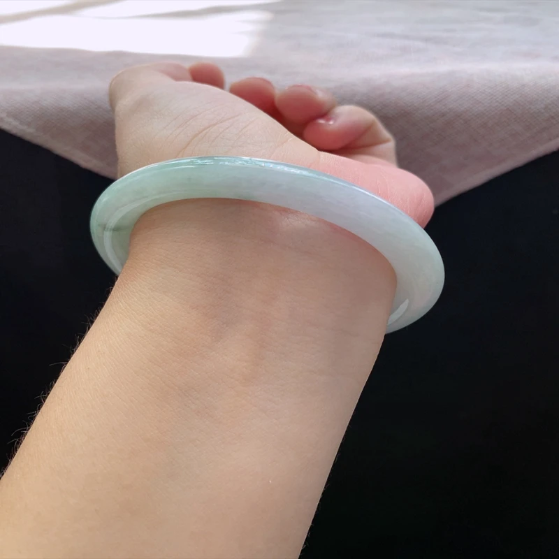 57圈24742冰糯种水飘绿色翡翠手镯子福镯玉环好种水润天然A货a12