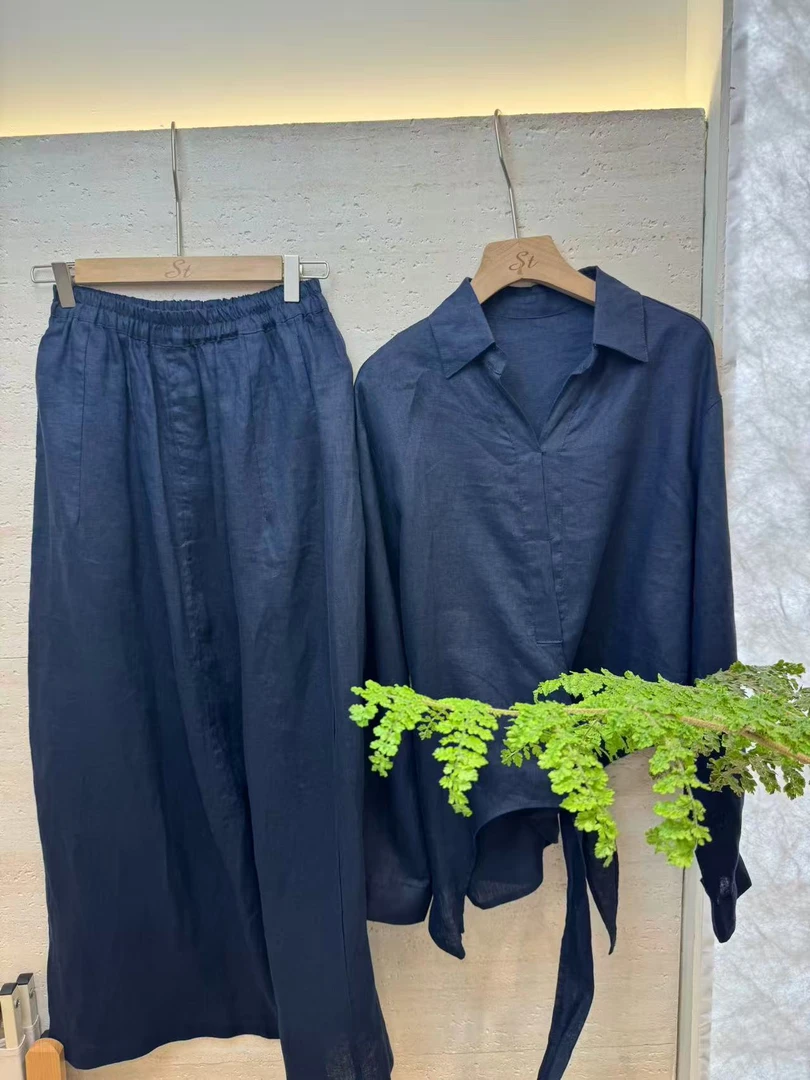 圣一家   黑色马甲