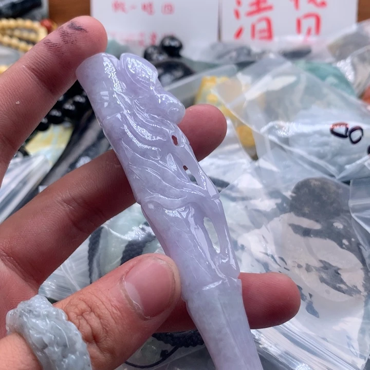 翡翠未镶嵌颈饰保真天然a货翡翠