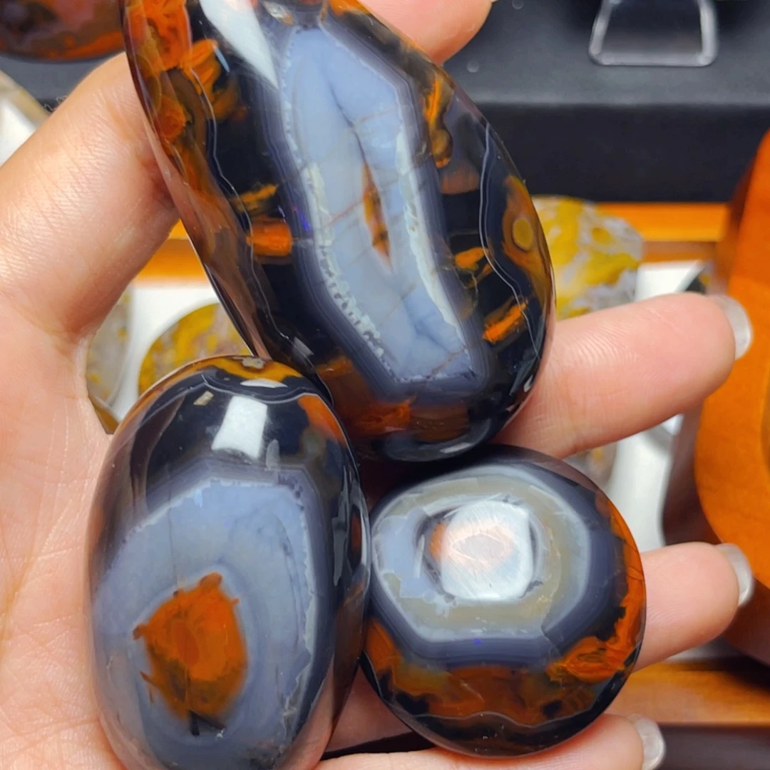 未镶嵌颈饰玛瑙/玉髓张*峰