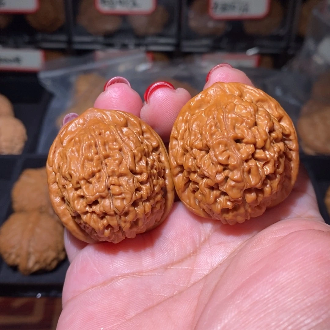 你***文玩核桃把件莲花