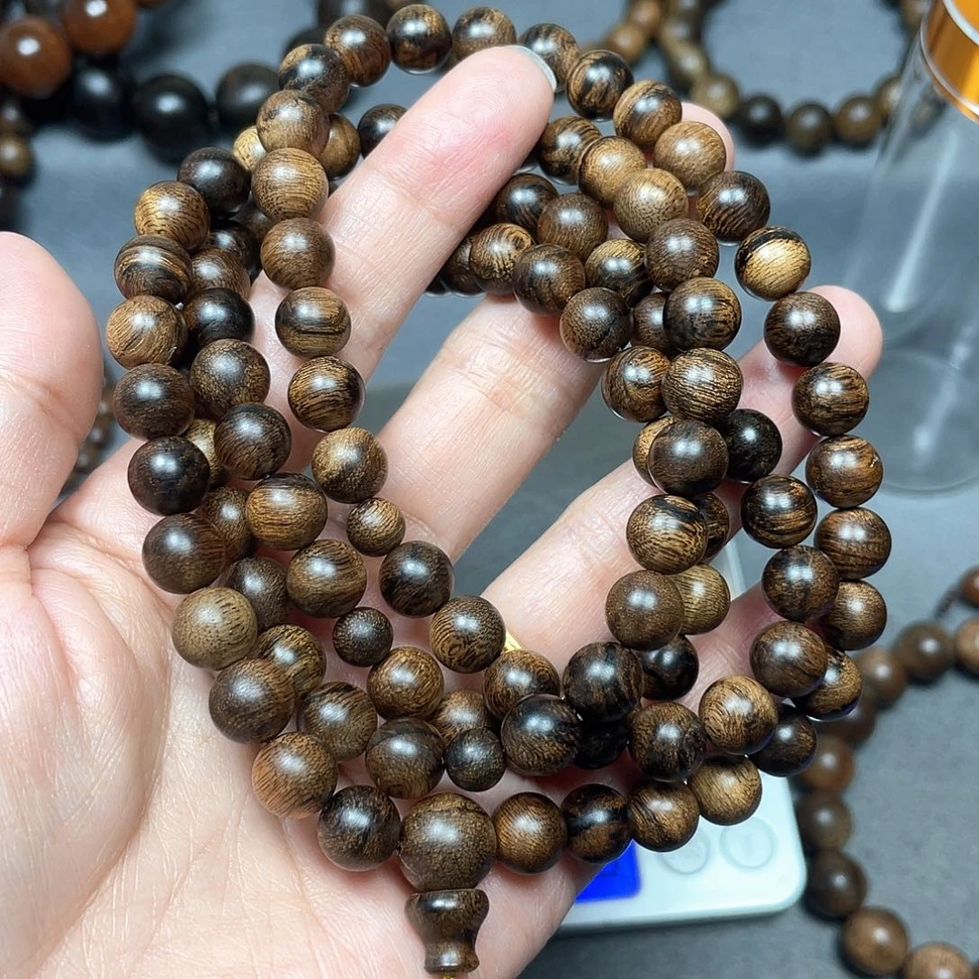 沉香手串白棋瘤疤0.8