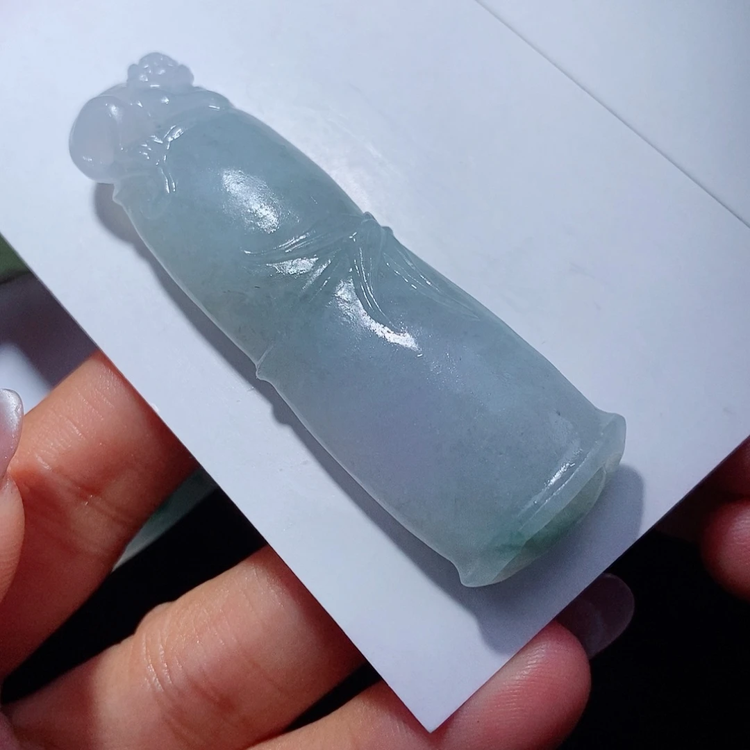 买***买定制翡翠未镶嵌翡翠