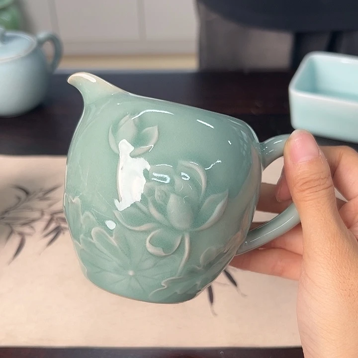 龙泉云间青瓷小米茶器