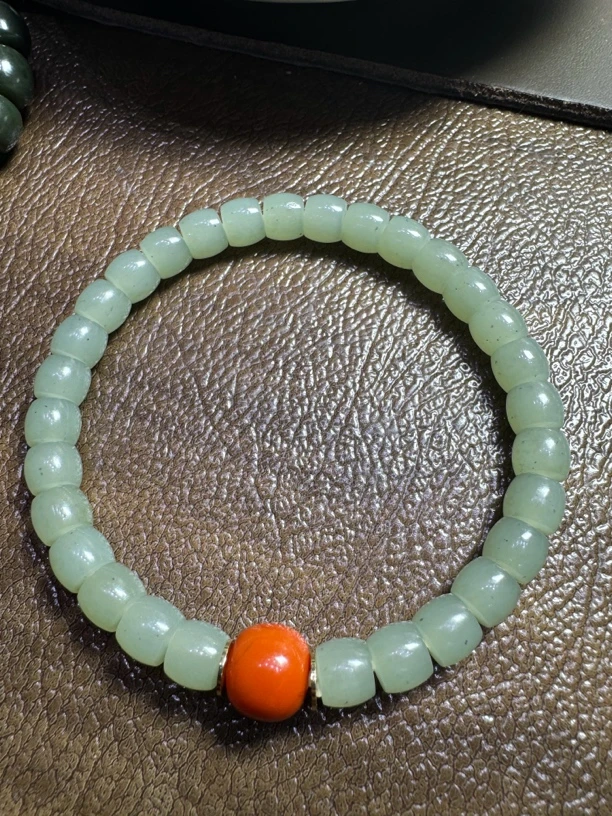 新疆和田玉6x7手串