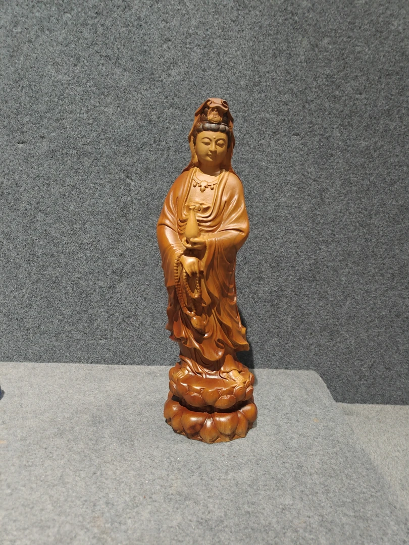 香樟木观音供奉艺术品