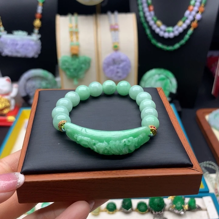 未镶嵌手链翡翠翡翠手串