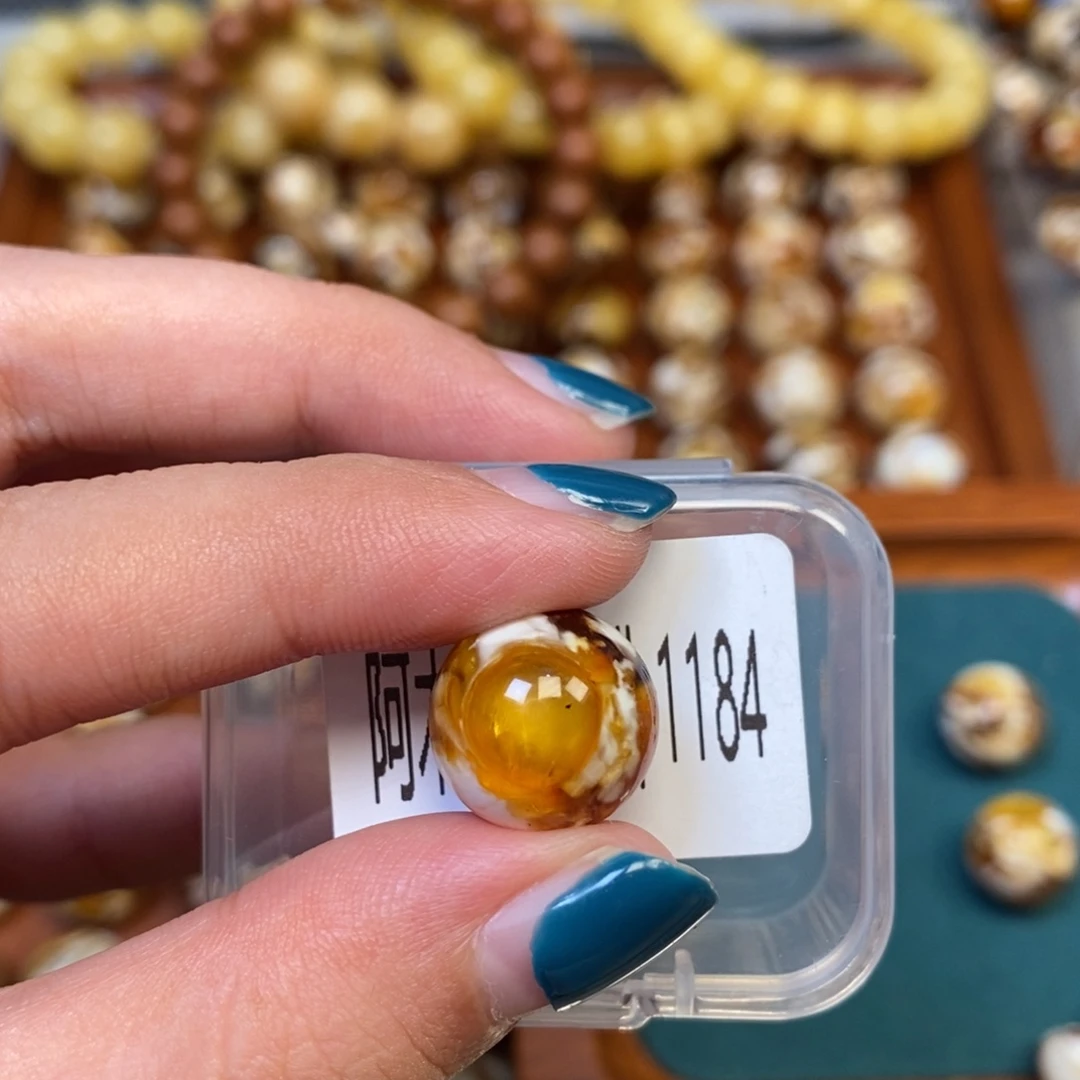 猴头核桃把件沁色圆珠老型1184