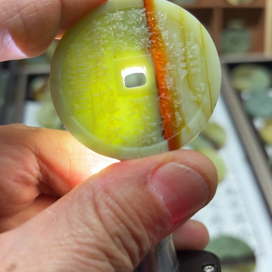 岫玉岫玉山鬼未镶嵌