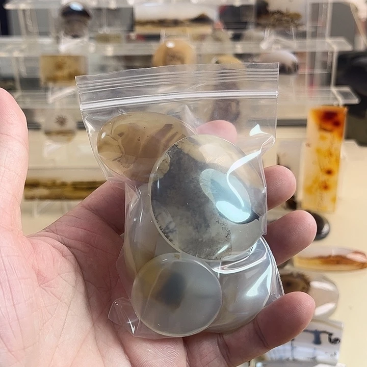 萧***藏未镶嵌吊坠(不含链)玛瑙/玉髓