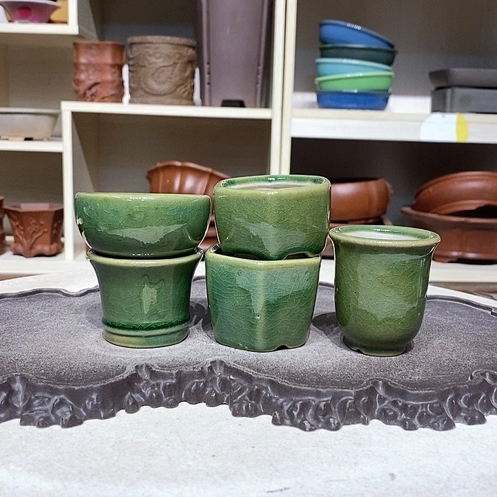 紫砂花盆瑕疵5。。。气孔