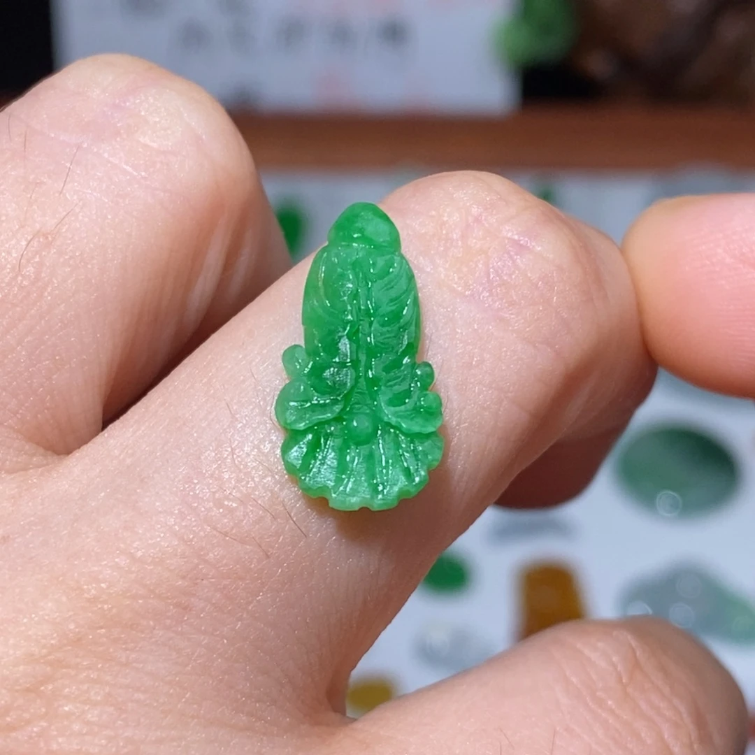 定制翡翠未镶嵌翡翠