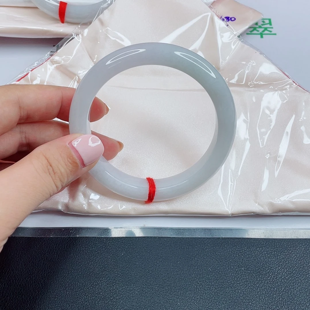 翡翠手镯未镶嵌叶***࿐冰春彩手镯