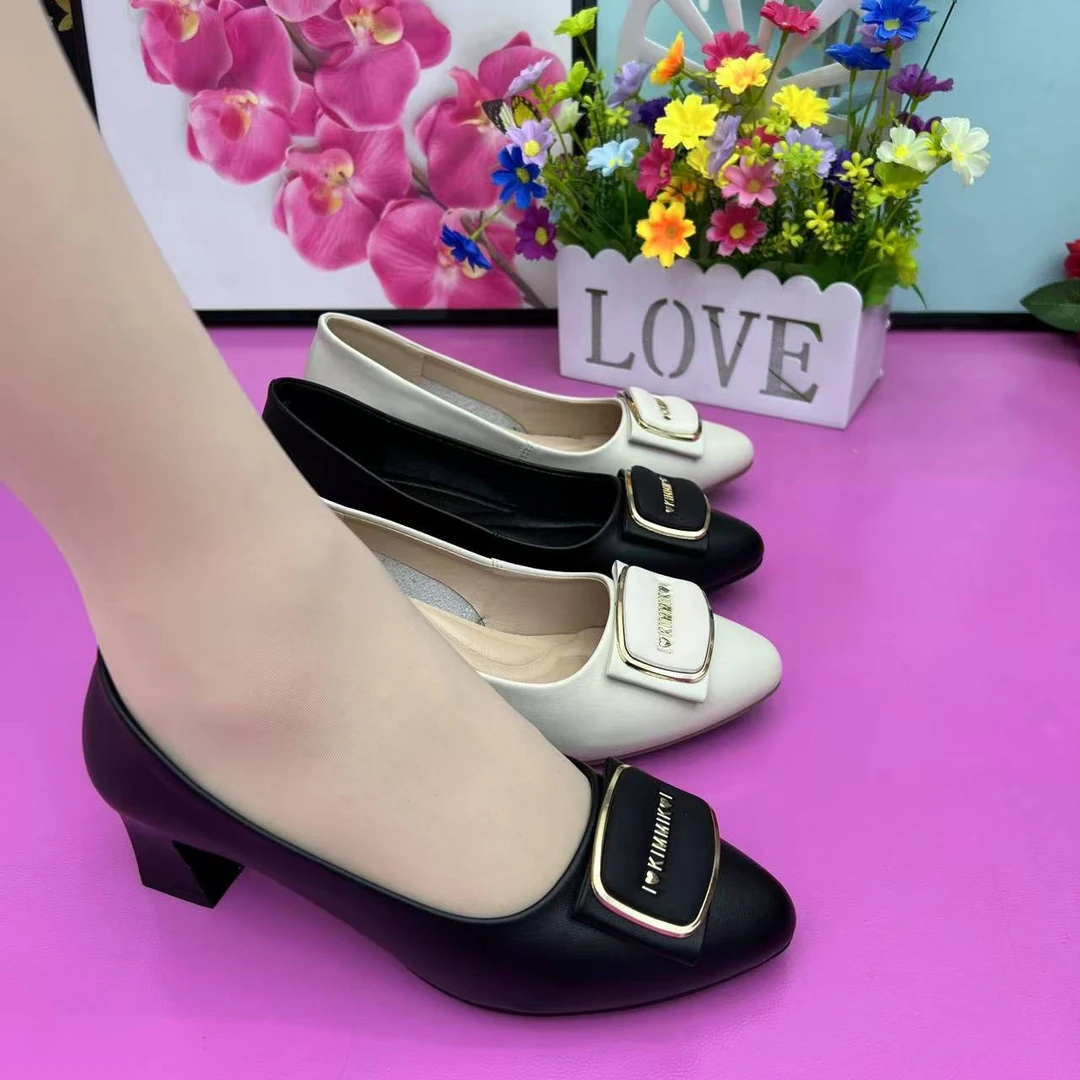 浅口四季通用修面粗跟一脚蹬单鞋尖头春季城市游牧风