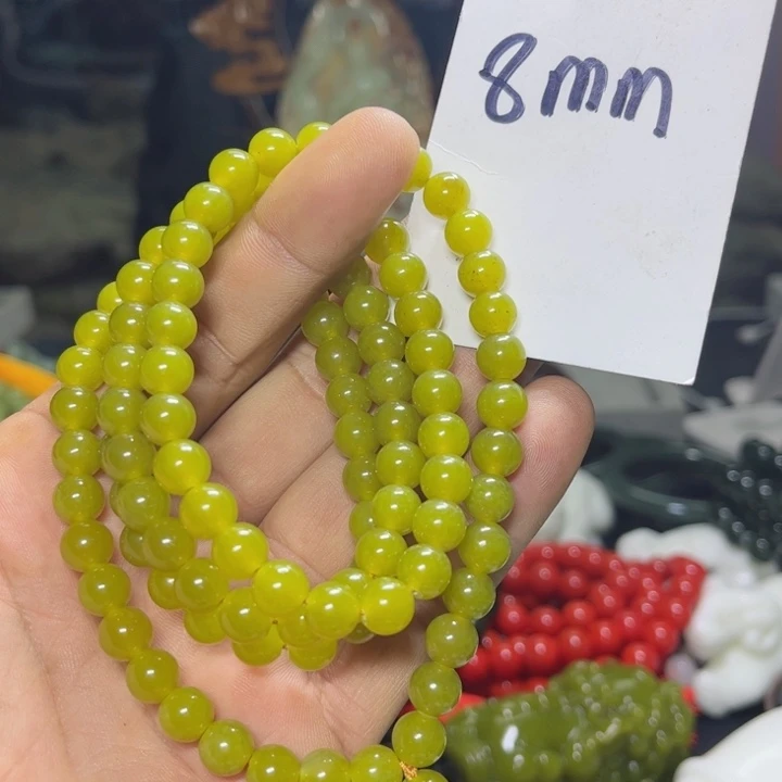 蛇纹石玉项链未镶嵌