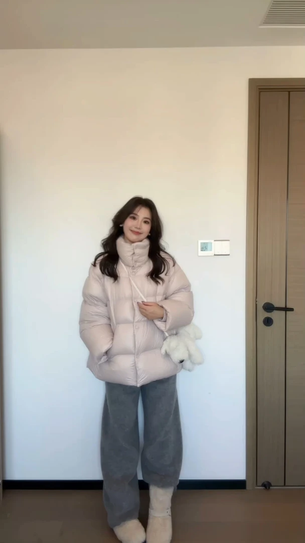 2025秋冬新款韩系女短款小香风面包服棉服叠穿毛衣高腰显瘦阔腿裤