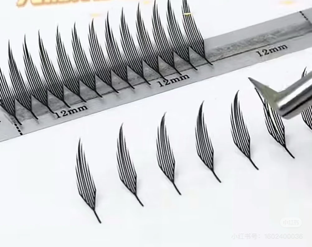 塔尖漫画款成品睫毛