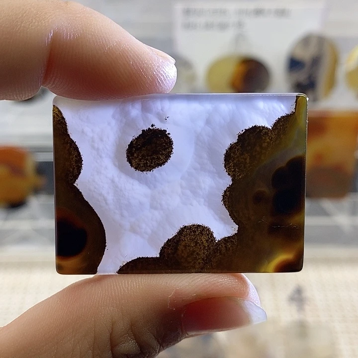 未镶嵌颈饰玛瑙/玉髓