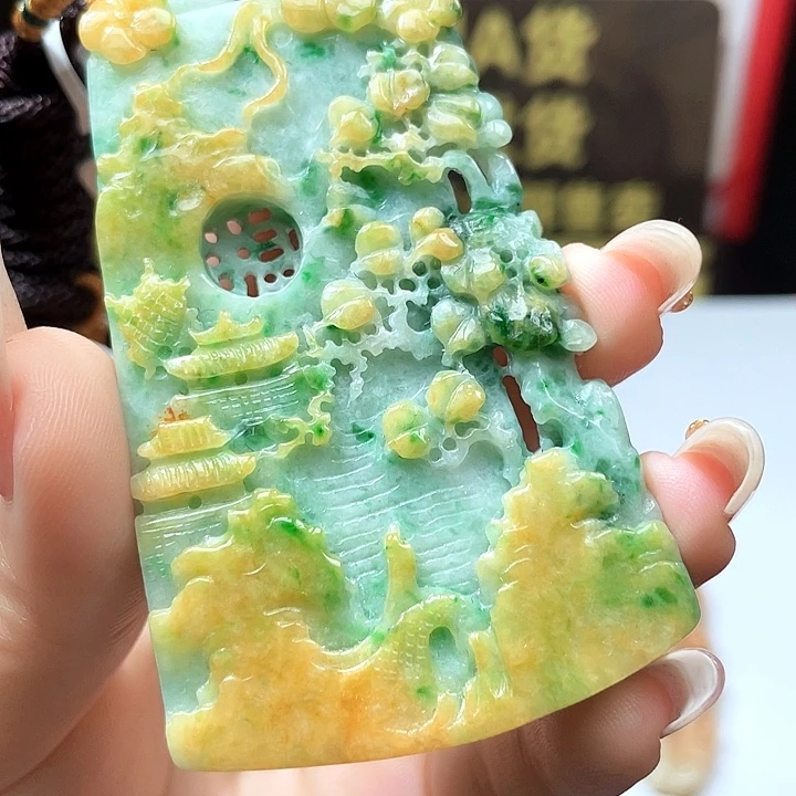 翡翠未镶嵌颈饰吊坠