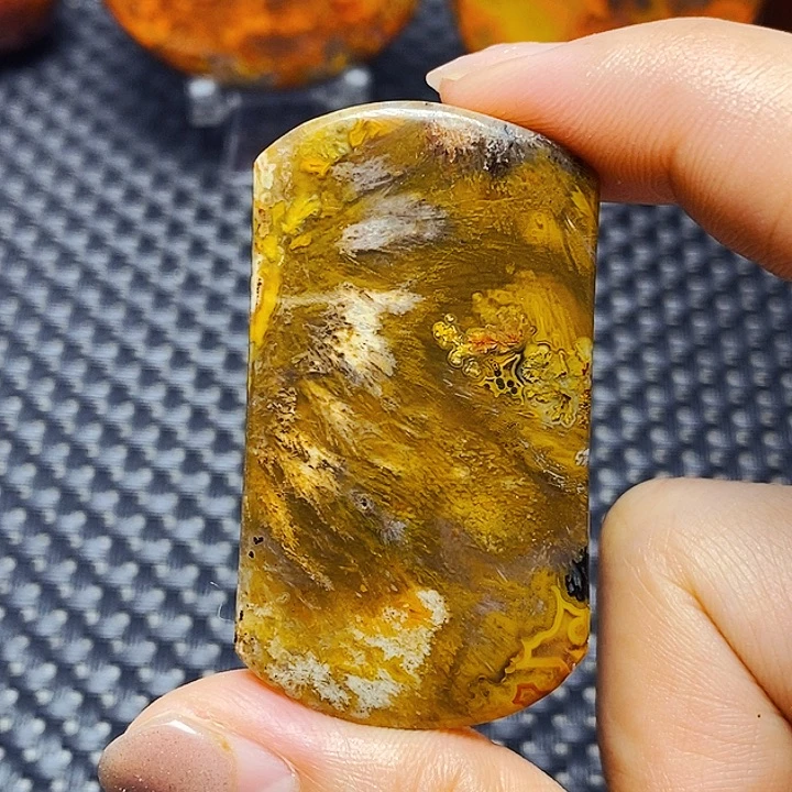 玛瑙/玉髓颈饰未镶嵌神*