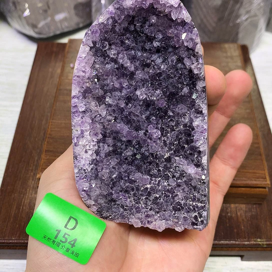 紫晶大型摆件（非配饰）未镶嵌