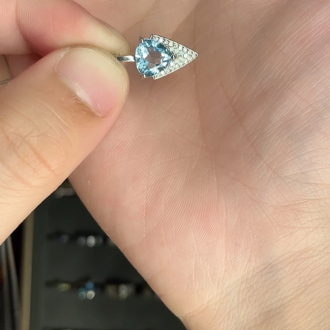 吊坠(不含链)托帕石银S925镶嵌小**?拍两份