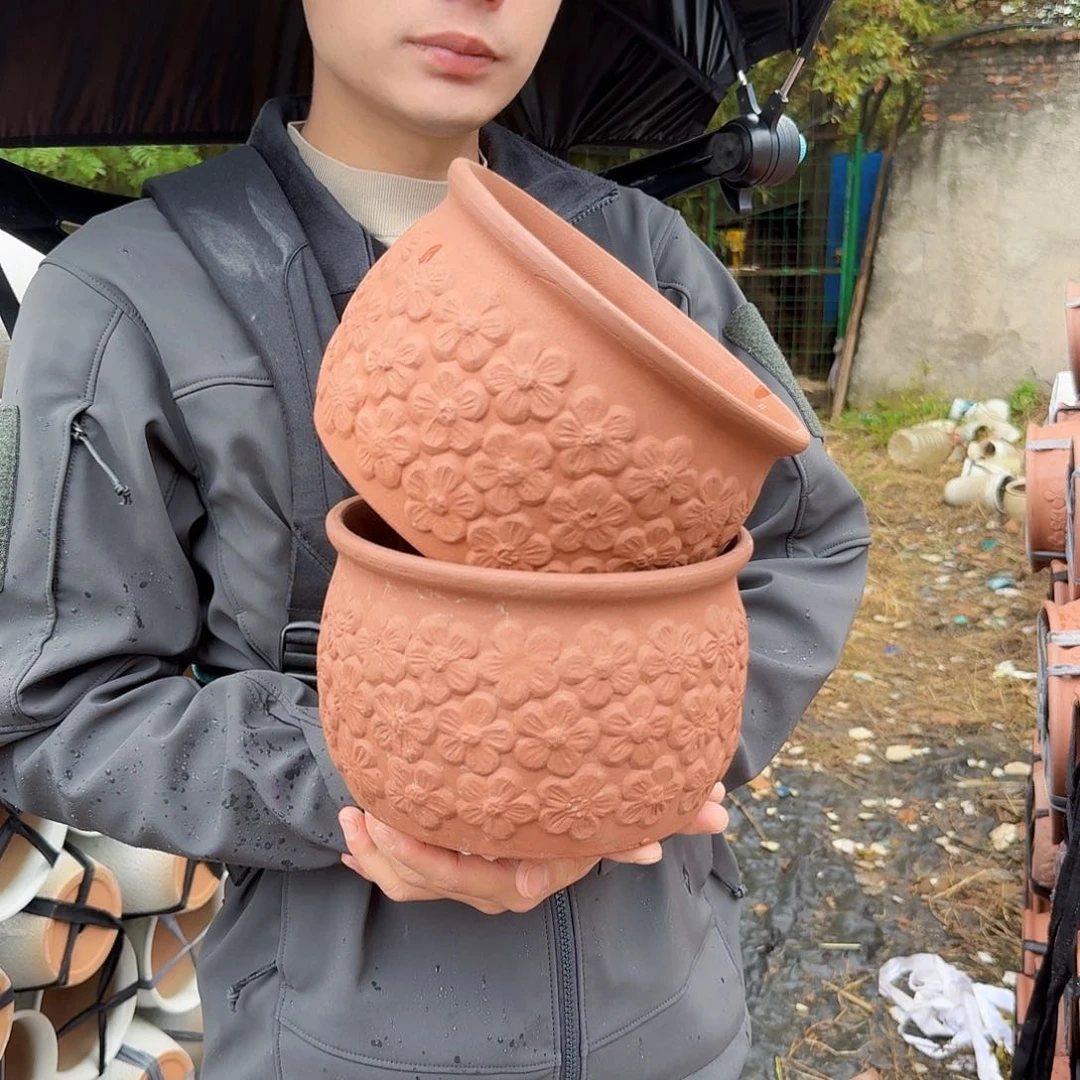 紫砂花盆口20高14（两个拼红陶