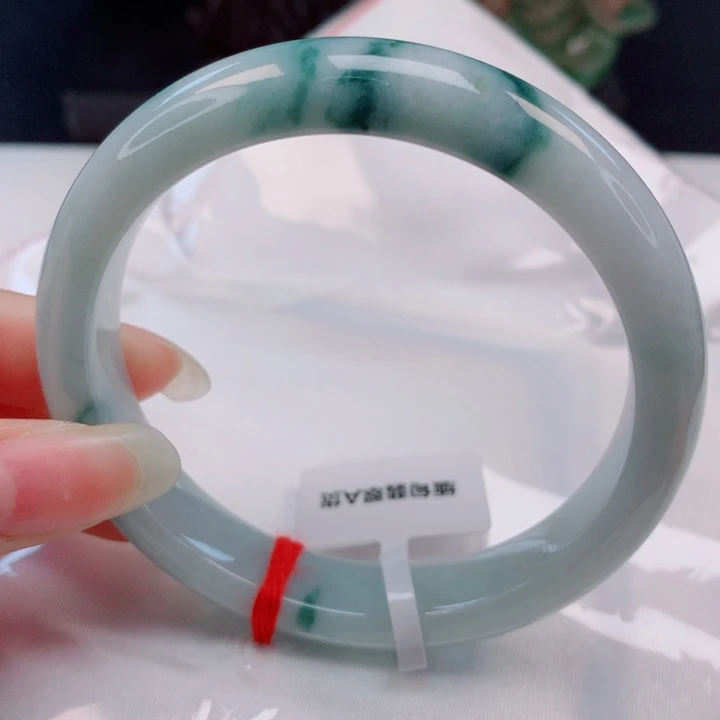 未镶嵌手镯翡翠56圈