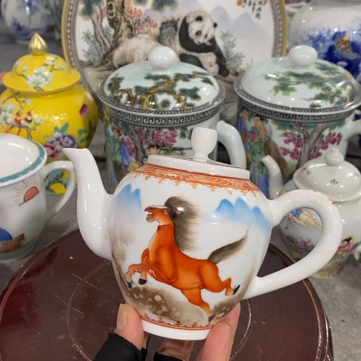 景德镇陶瓷工艺品