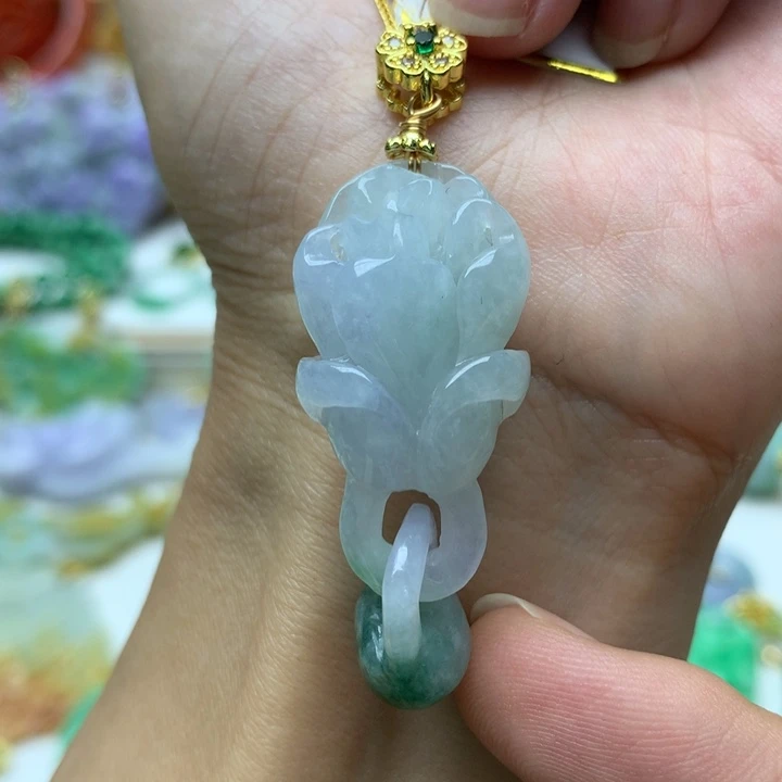颈饰未镶嵌翡翠翡翠