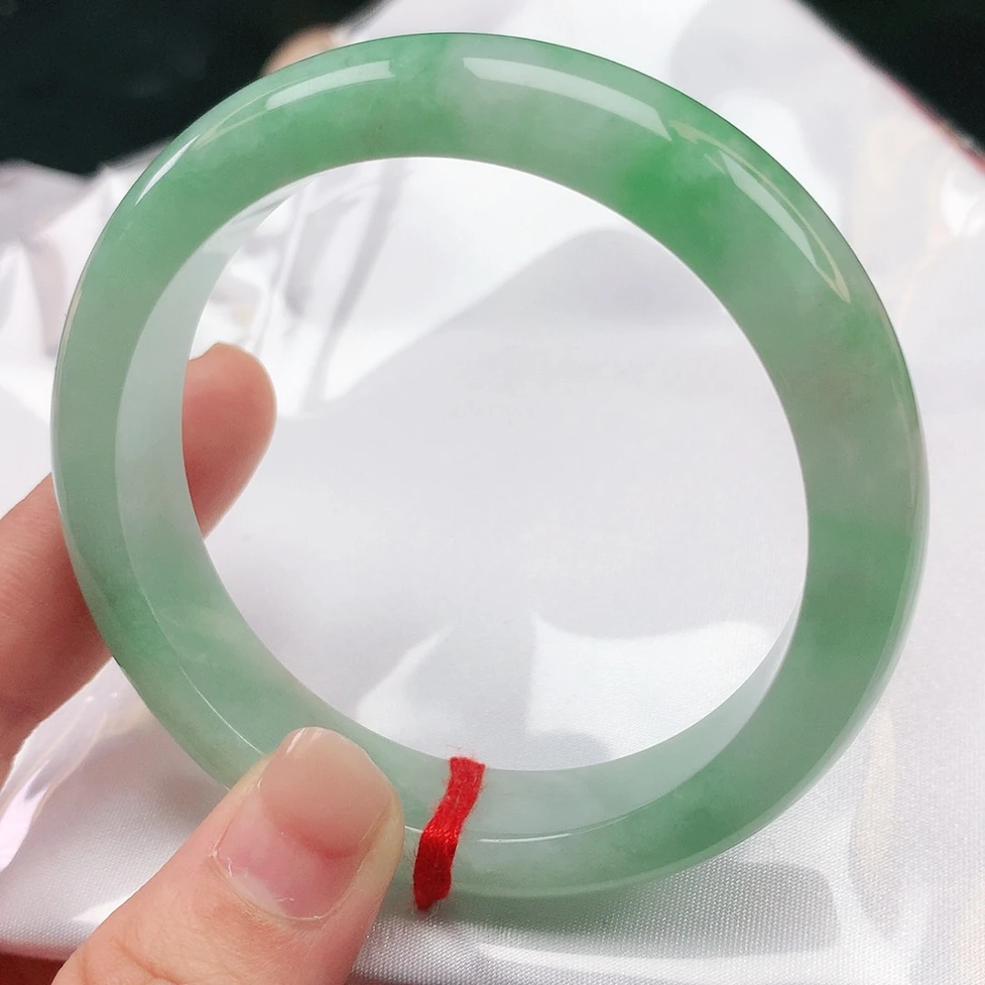 翡翠手镯未镶嵌57圈2527