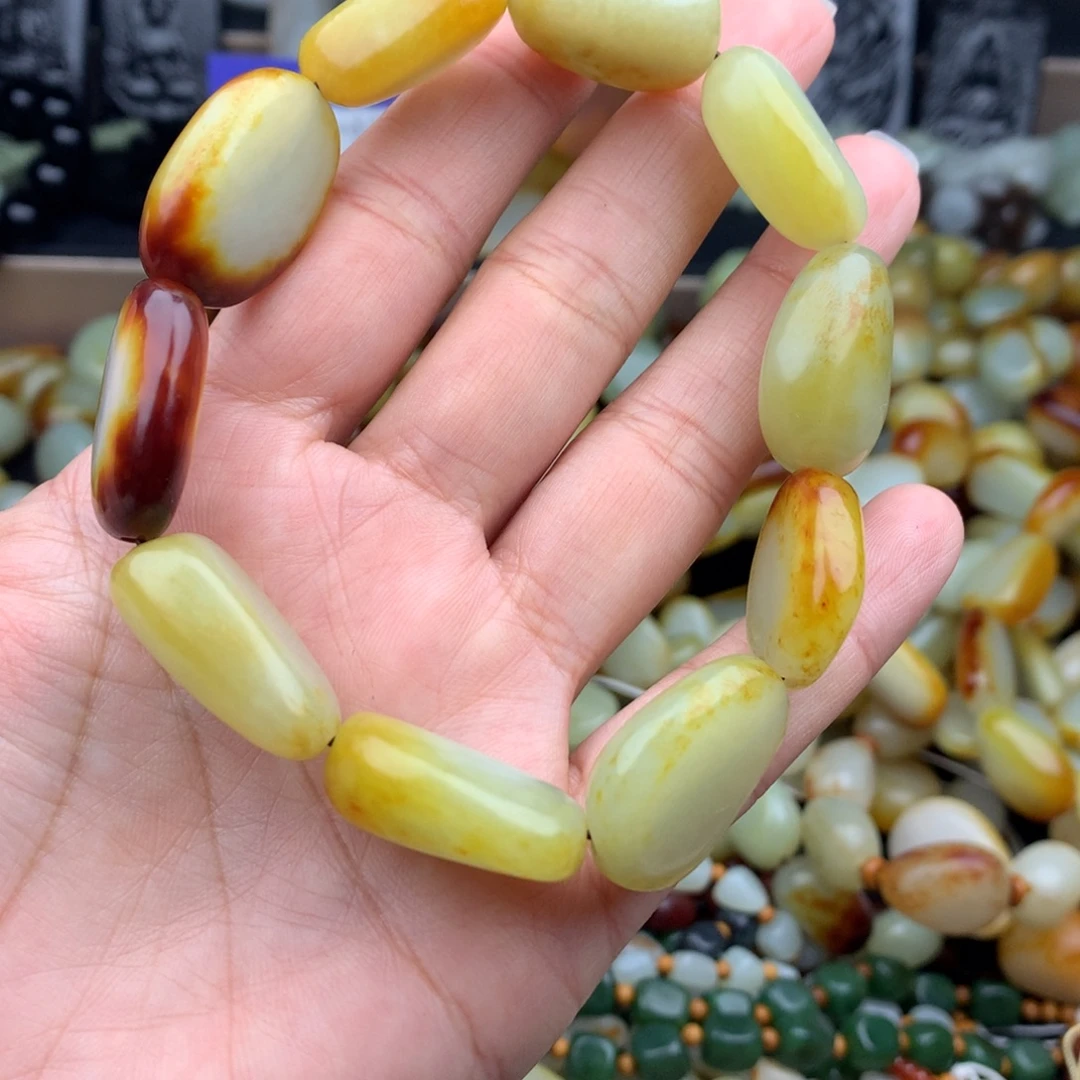 林***篮和田玉未镶嵌颈饰