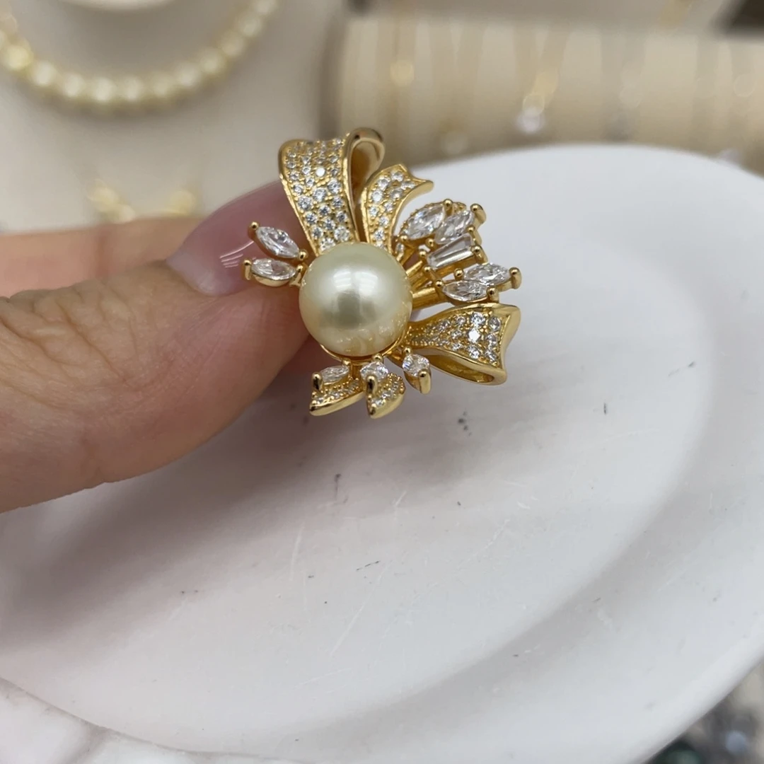 银S925镶嵌颈饰海水珍珠