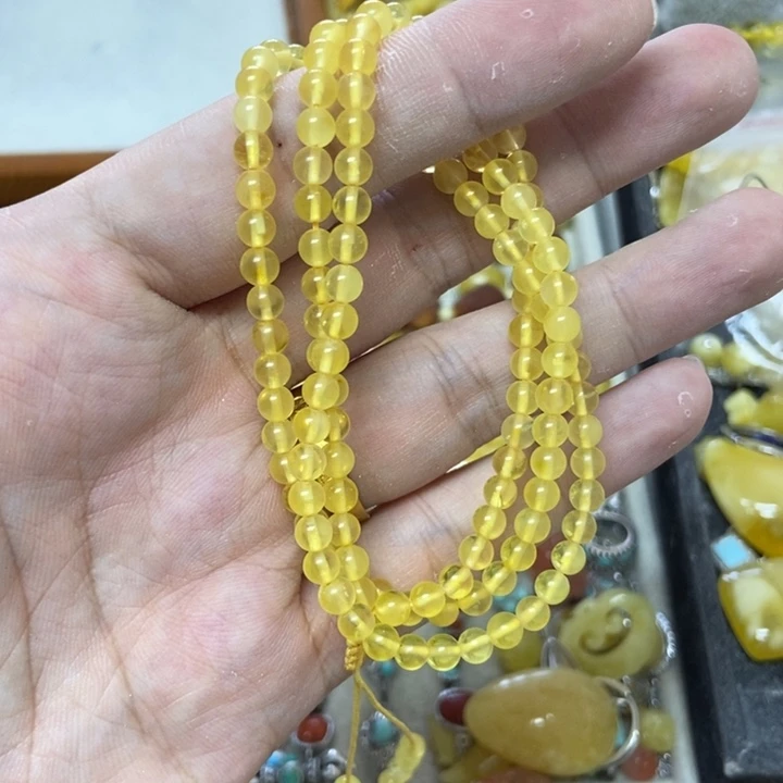 未镶嵌蜜蜡裸石多样性发货