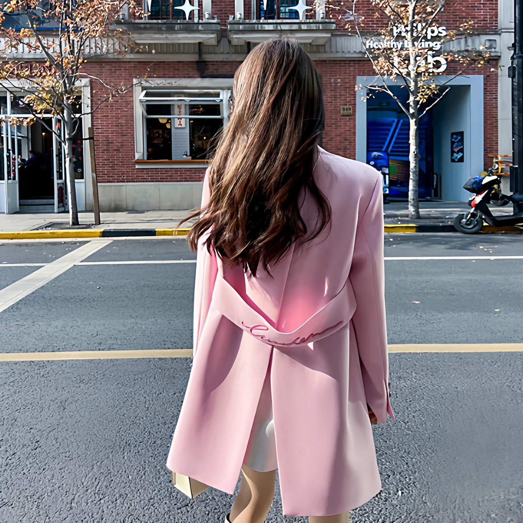 粉色西装外套女2026春秋新款韩版宽松设计感开叉气质休闲西服上衣